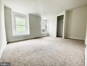 154 East St in Philadelphia, PA - Building Photo - Building Photo