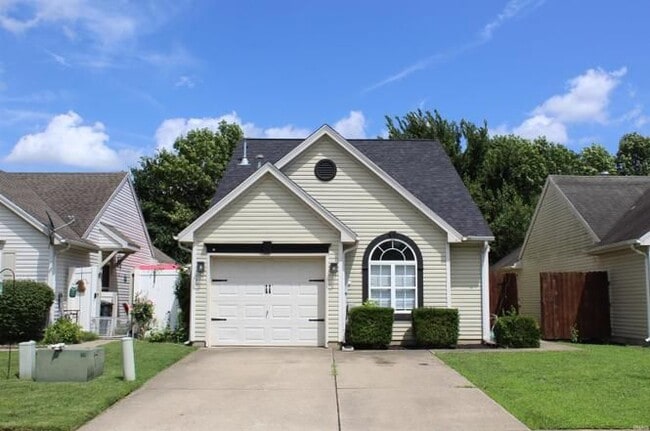 3505 Pigeonbrooke Ct, Unit 0813 in Evansville, IN - Building Photo - Building Photo