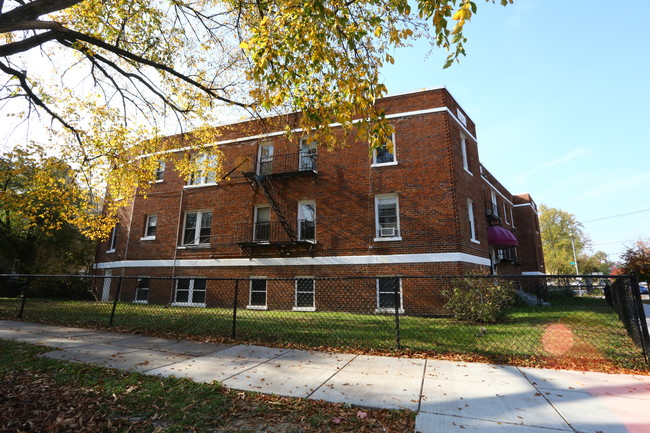 Sherman Manor Condos in Washington, DC - Building Photo - Building Photo