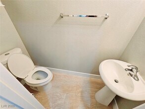 8224 Time Machine Ave in Las Vegas, NV - Building Photo - Building Photo