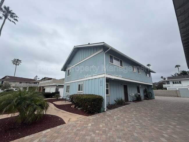 2474 Seahorse Ave in Ventura, CA - Building Photo - Building Photo