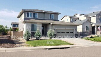 337 Stone Creek Dr in Lafayette, CO - Building Photo