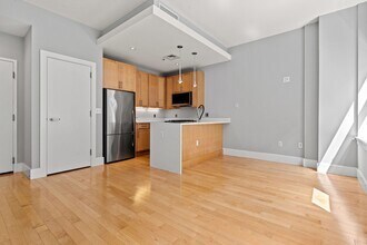 70 Lincoln St in Boston, MA - Building Photo - Building Photo