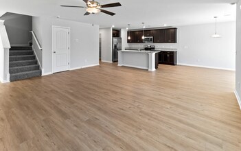 244 Justify Ave in Bloomingdale, GA - Building Photo - Building Photo