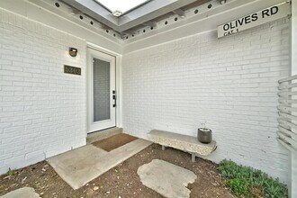 5303 Gladstone Dr in Austin, TX - Building Photo - Building Photo