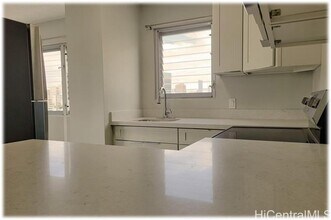 509 University Ave in Honolulu, HI - Building Photo - Building Photo