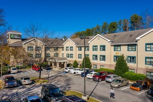 Furnished Studio - Raleigh