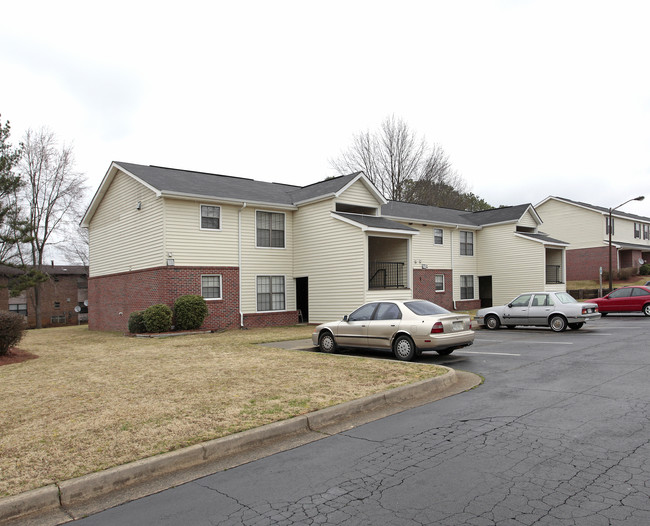 Eagle Cliff Apartments in Carrollton, GA - Building Photo - Building Photo