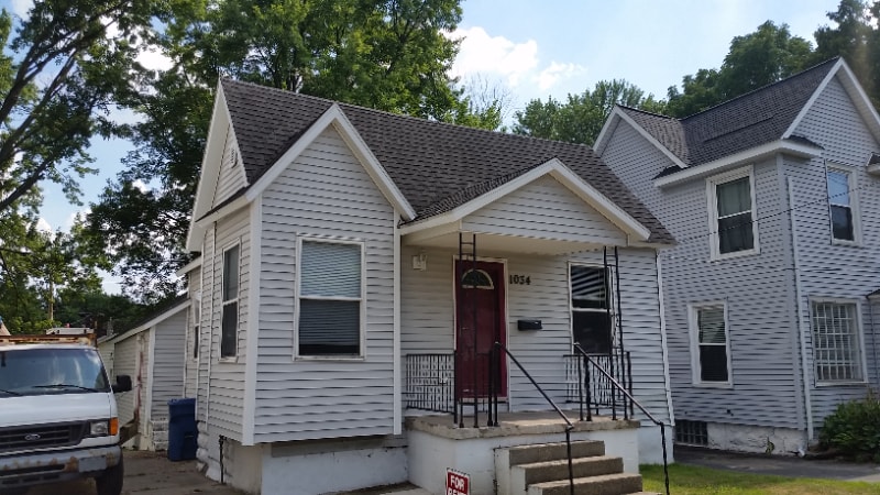 1034 Sibley St NW in Grand Rapids, MI - Building Photo