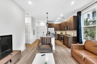 605 N 12th St, Unit SI ID1312598P in Tampa, FL - Foto de edificio - Building Photo