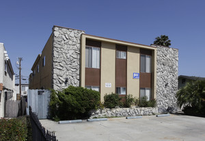 4417 Idaho St Apartments