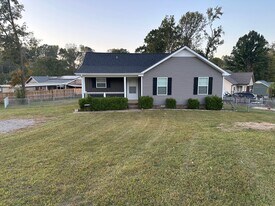 967 may Apple dr in Clarksville, TN - Building Photo