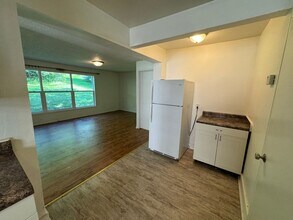 1318 E 11th St in Duluth, MN - Building Photo - Building Photo