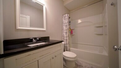 60 Holworthy St in Boston, MA - Building Photo - Building Photo