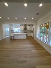 1062 S Shenandoah St, Unit 1062 in Los Angeles, CA - Building Photo - Building Photo