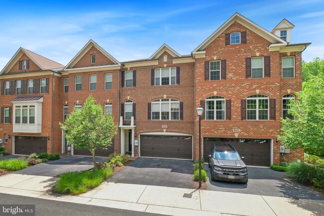 1550 Rabbit Hollow Pl in Silver Spring, MD - Building Photo - Building Photo