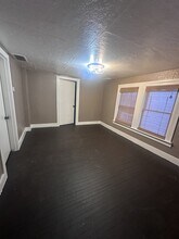 2114 W 40th St in Cleveland, OH - Building Photo - Building Photo