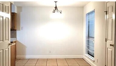 7001 Oak Meadow Cir in Austin, TX - Building Photo - Building Photo