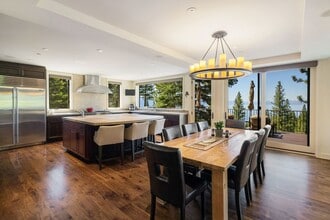 587 Fallen Leaf Way in Incline Village, NV - Building Photo - Building Photo
