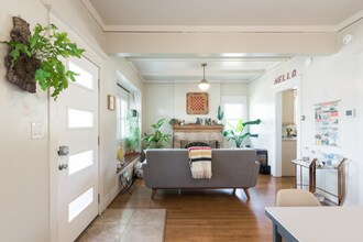 7468 N Huron Ave in Portland, OR - Building Photo - Building Photo