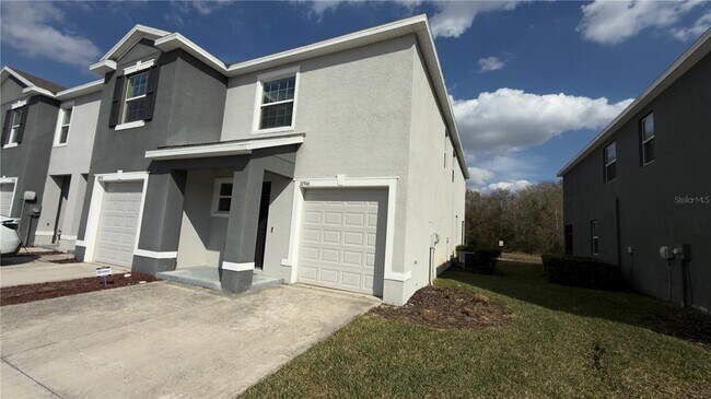 32946 Kaloko Rd in Wesley Chapel, FL - Building Photo - Building Photo