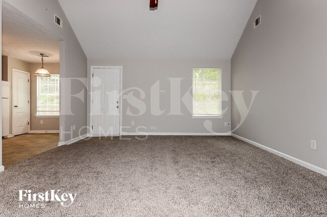 208 Cane Ave in Social Circle, GA - Building Photo - Building Photo