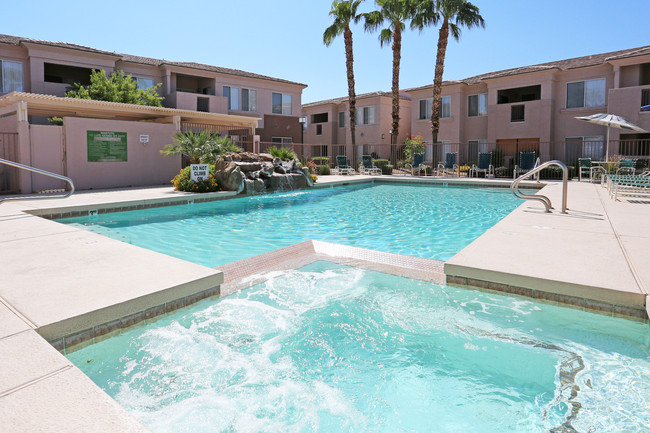 Desert Vista in Glendale, AZ - Foto de edificio - Building Photo