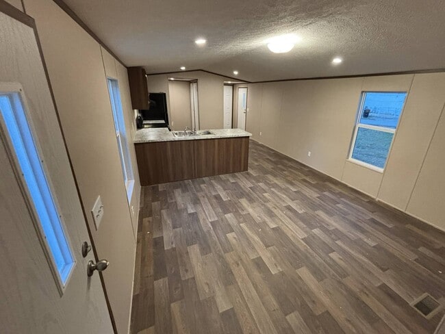 property at 3212 Plateau Dr