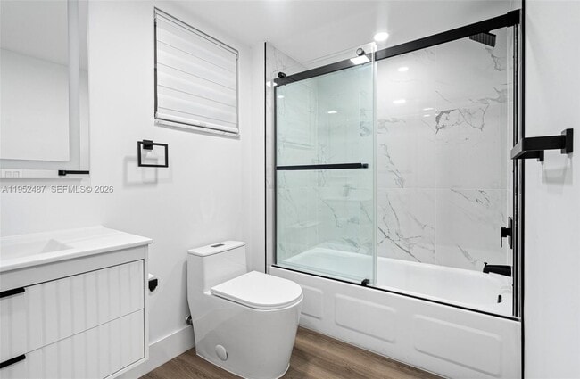 property at 901 NE 14th Ave