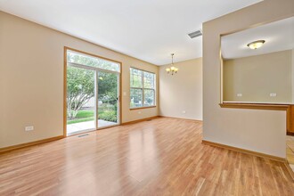 2857 Gypsum Cir in Naperville, IL - Building Photo - Building Photo