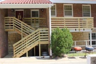 Dreiling Arms Apartments in Junction City, KS - Foto de edificio - Building Photo