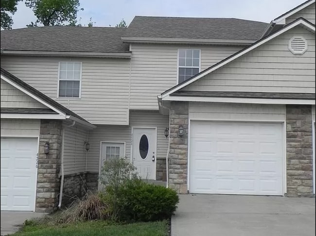 property at 4524 Willow Ave