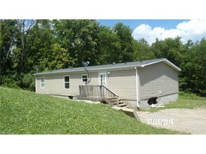 1420 Bantam Ridge Rd in Steubenville, OH - Building Photo - Building Photo