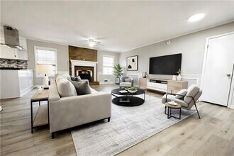 399 Wayward Wind Dr SW in Lilburn, GA - Building Photo - Building Photo