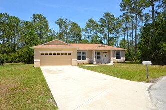 29 Zoeller Ct in Palm Coast, FL - Building Photo - Building Photo