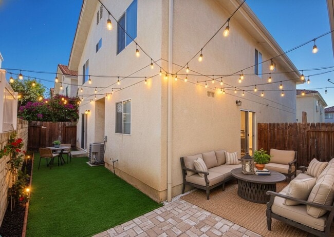 18332 Keswick St in Los Angeles, CA - Building Photo - Building Photo