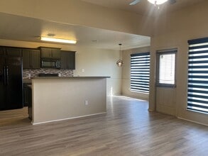 1103 Roanoke Dr in Temple, TX - Foto de edificio - Building Photo