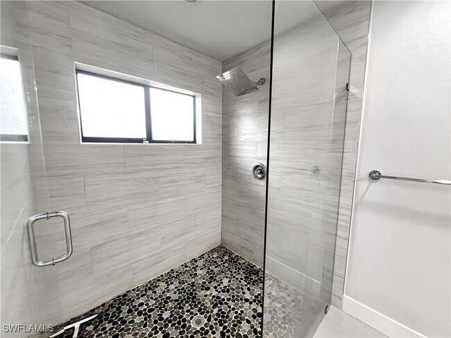 property at 3005 34th St SW