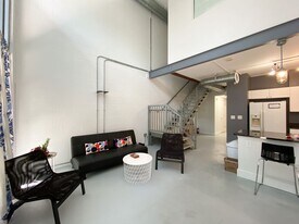 2515 SW 35th Pl in Gainesville, FL - Building Photo