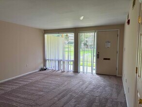 7111 Donnell Pl in Forestville, MD - Foto de edificio - Building Photo