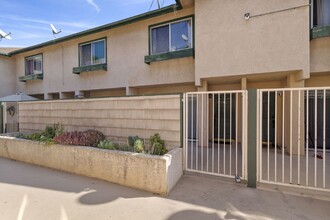 1235 E Carson St in Carson, CA - Building Photo - Building Photo