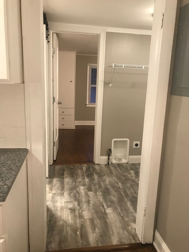 209 E 80 Terrace in Kansas City, MO - Foto de edificio - Building Photo