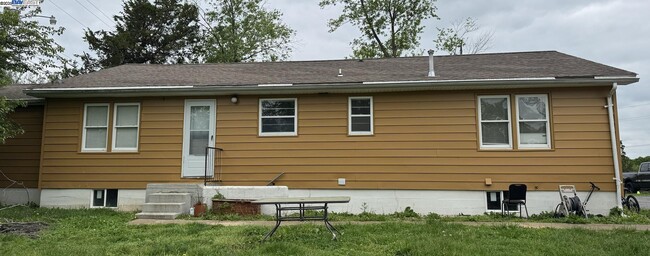 3 Ed Mar Terrace in Hillsboro, MO - Building Photo - Building Photo