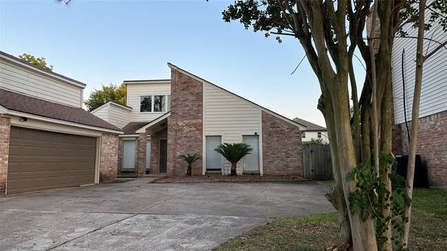 property at 11503 Briar Forest Dr