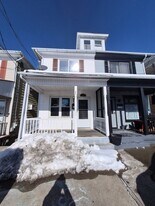 1347 W Spruce St in Coal Township, PA - Building Photo