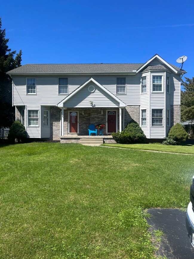 property at 1144 Center Rd