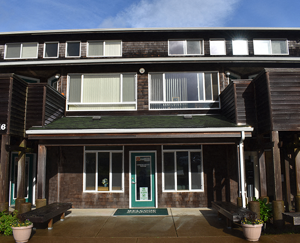 Newport North and South Apartments in Newport, OR - Building Photo - Building Photo