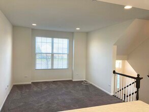 4326 Monroe Ave in Naperville, IL - Building Photo - Building Photo
