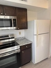 13905 Village Terrace Dr in Tampa, FL - Building Photo - Building Photo