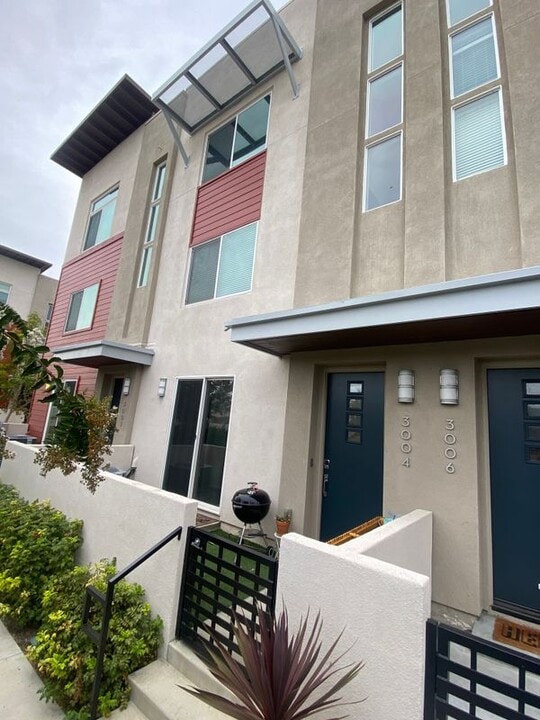 3004 Sage Pl in Lakewood, CA - Building Photo